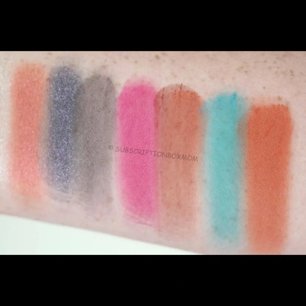 DOMINQUE COSMETICS CELESTIAL THUNDER EYE palette New In Box
